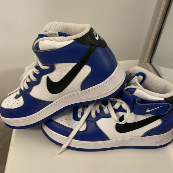 Nike Air Air Force 1 - Picture 2 of 8